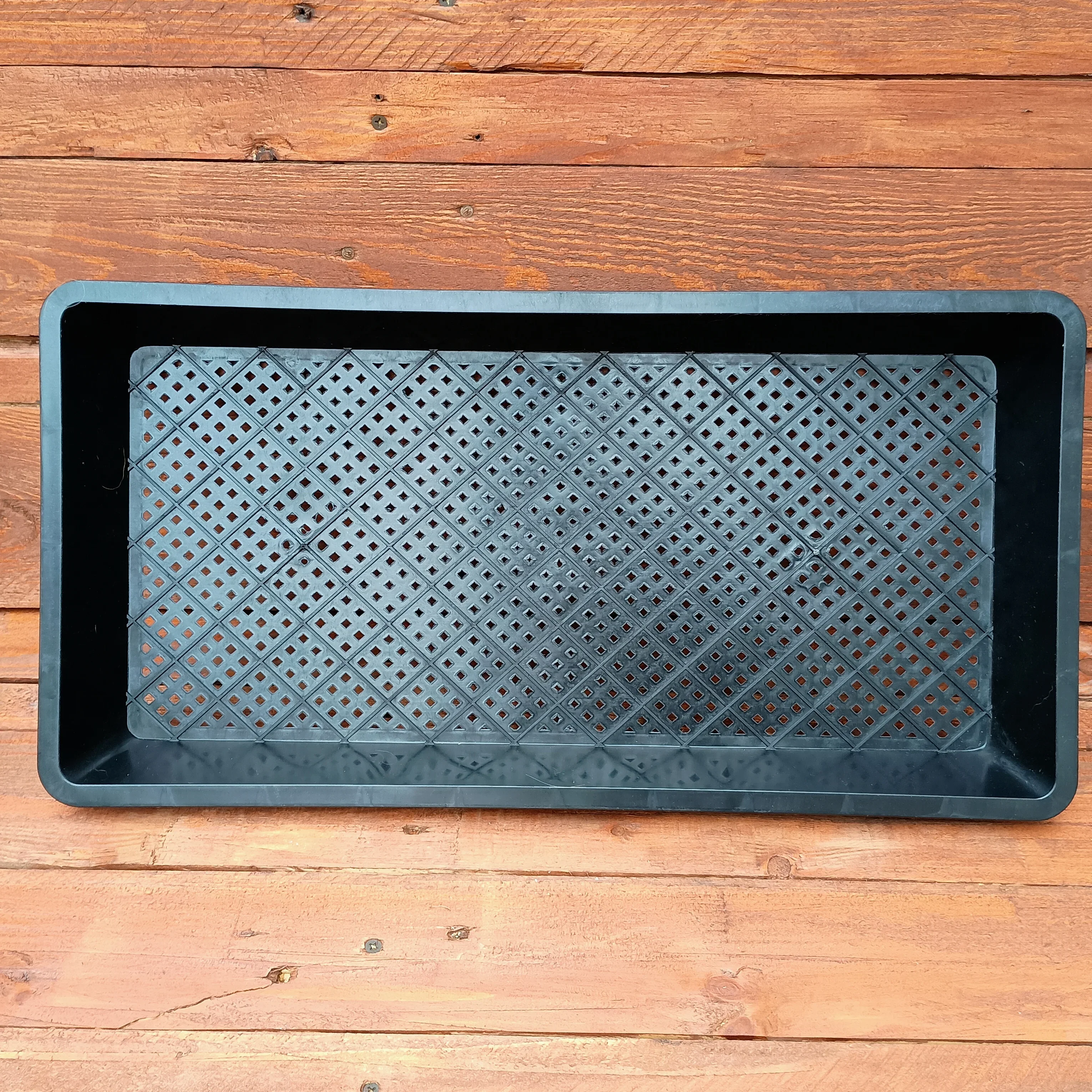 1020 Mesh Seed Tray - Image 4